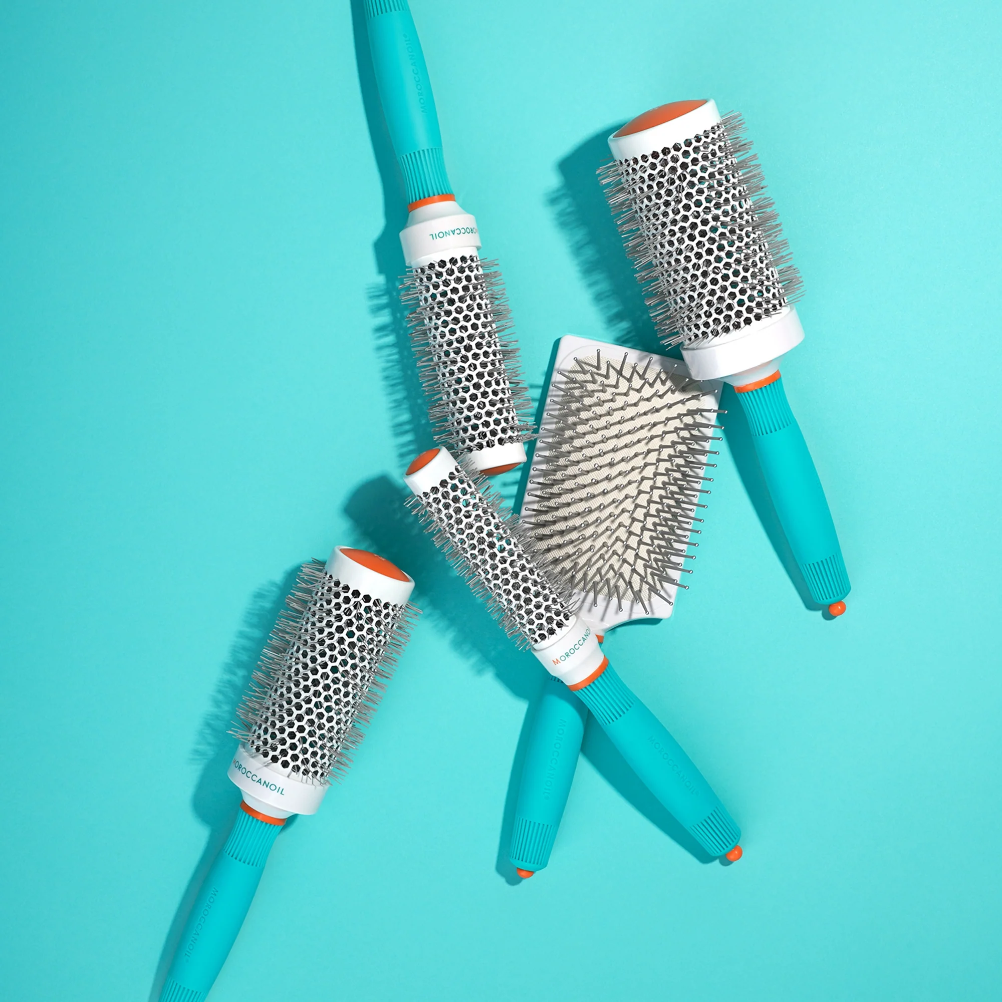 Moroccanoil Ceramic Round Brush 45mm - Image 3
